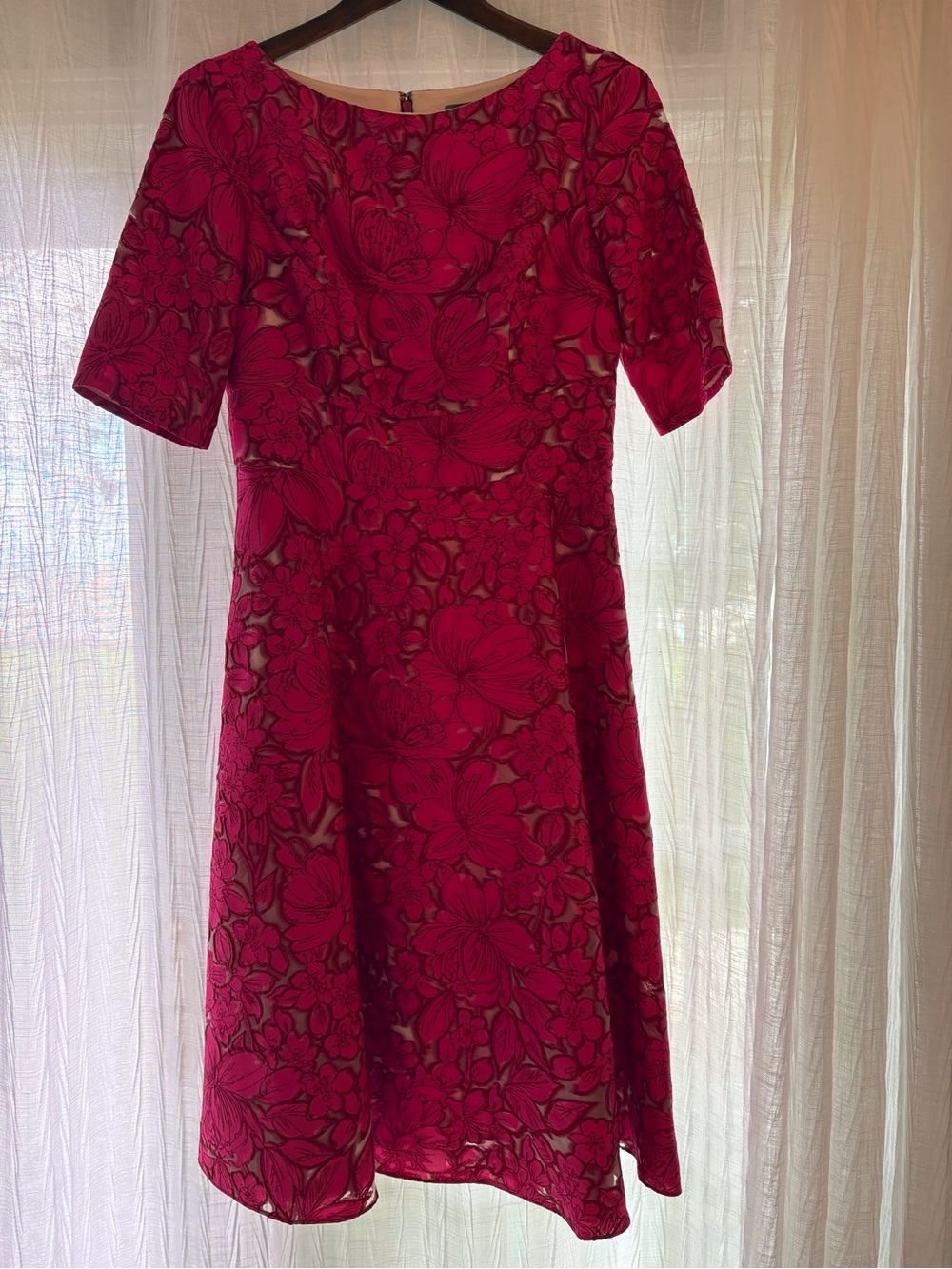 Lela Rose Fuchsia Floral Lace Fit-and-Flare Dress